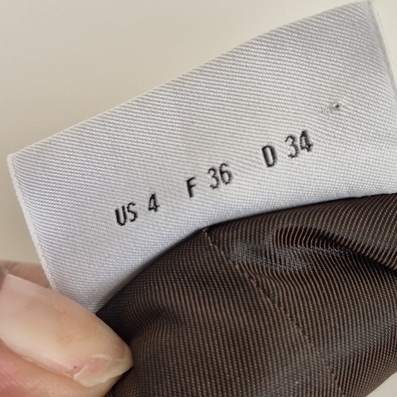 AKRIS PUNTO Bergdorf Velvet Fitted Corduroy Cotton Blazer Jacket(4) - Picture 9 of 11